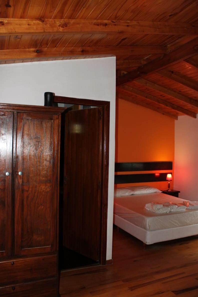 Senador Dupont Hotel Tigre Room photo